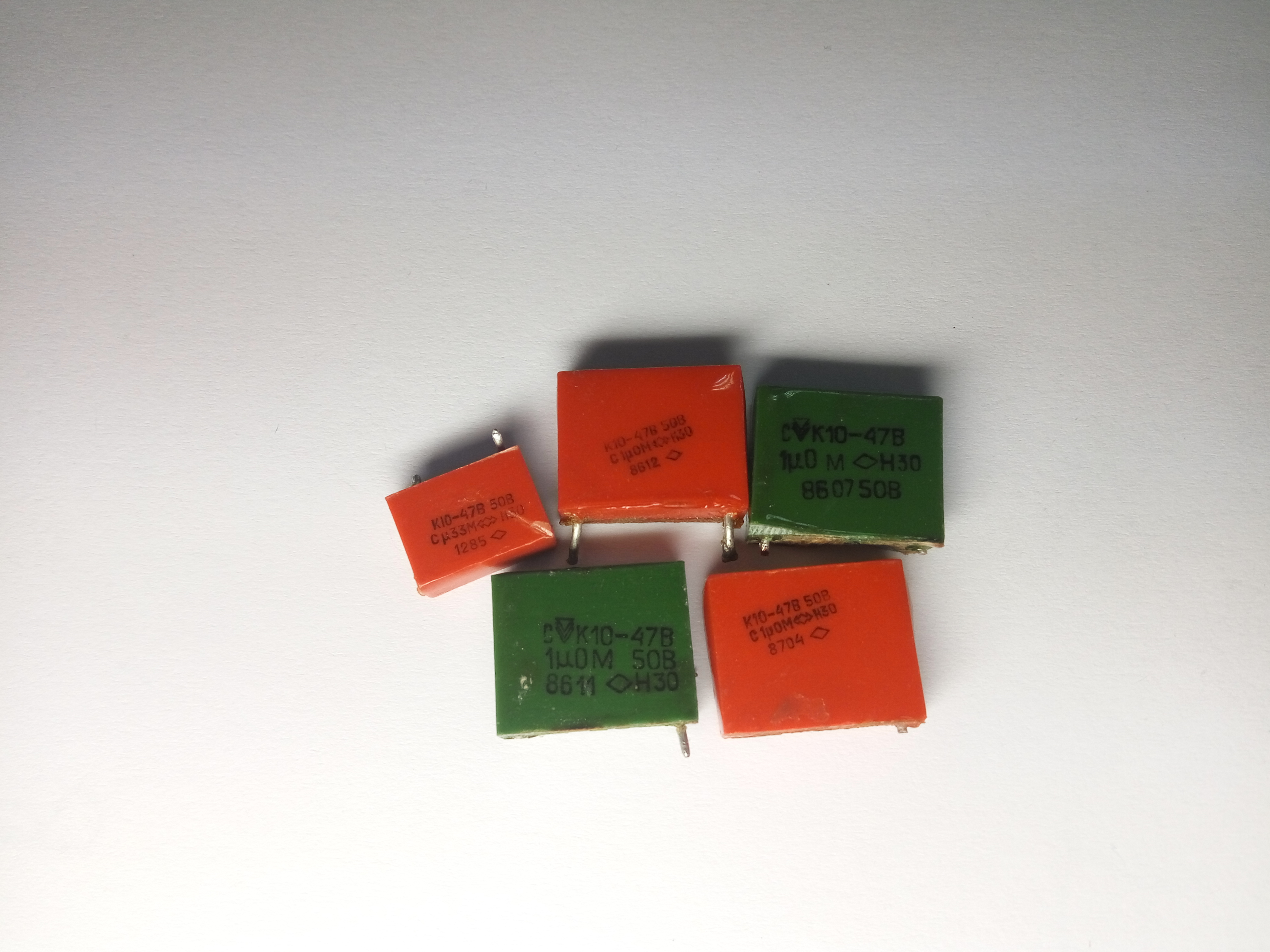 К 10-47 Н30 50в Конденсаторы